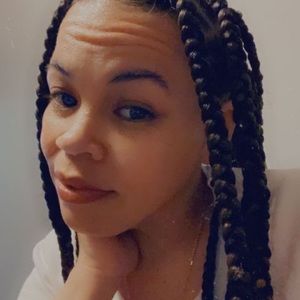 Meet your Posher, Keila